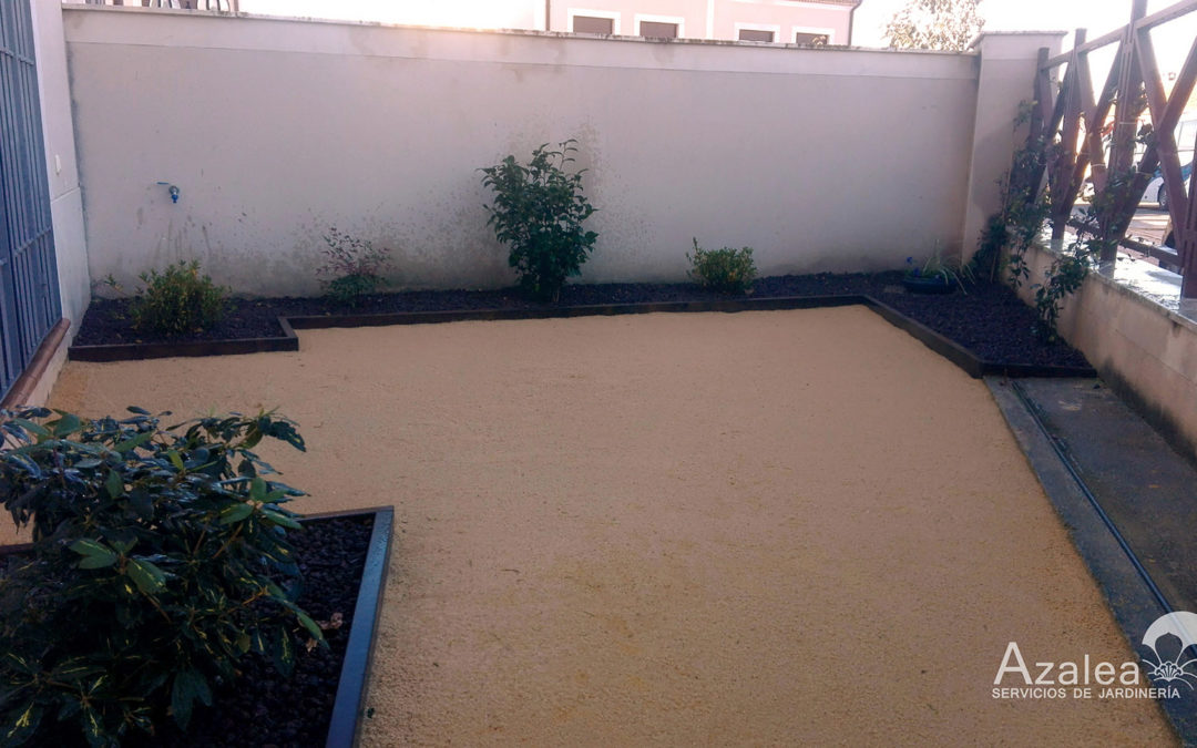 Trabajo de jardinería en Zamarramala, Segovia.